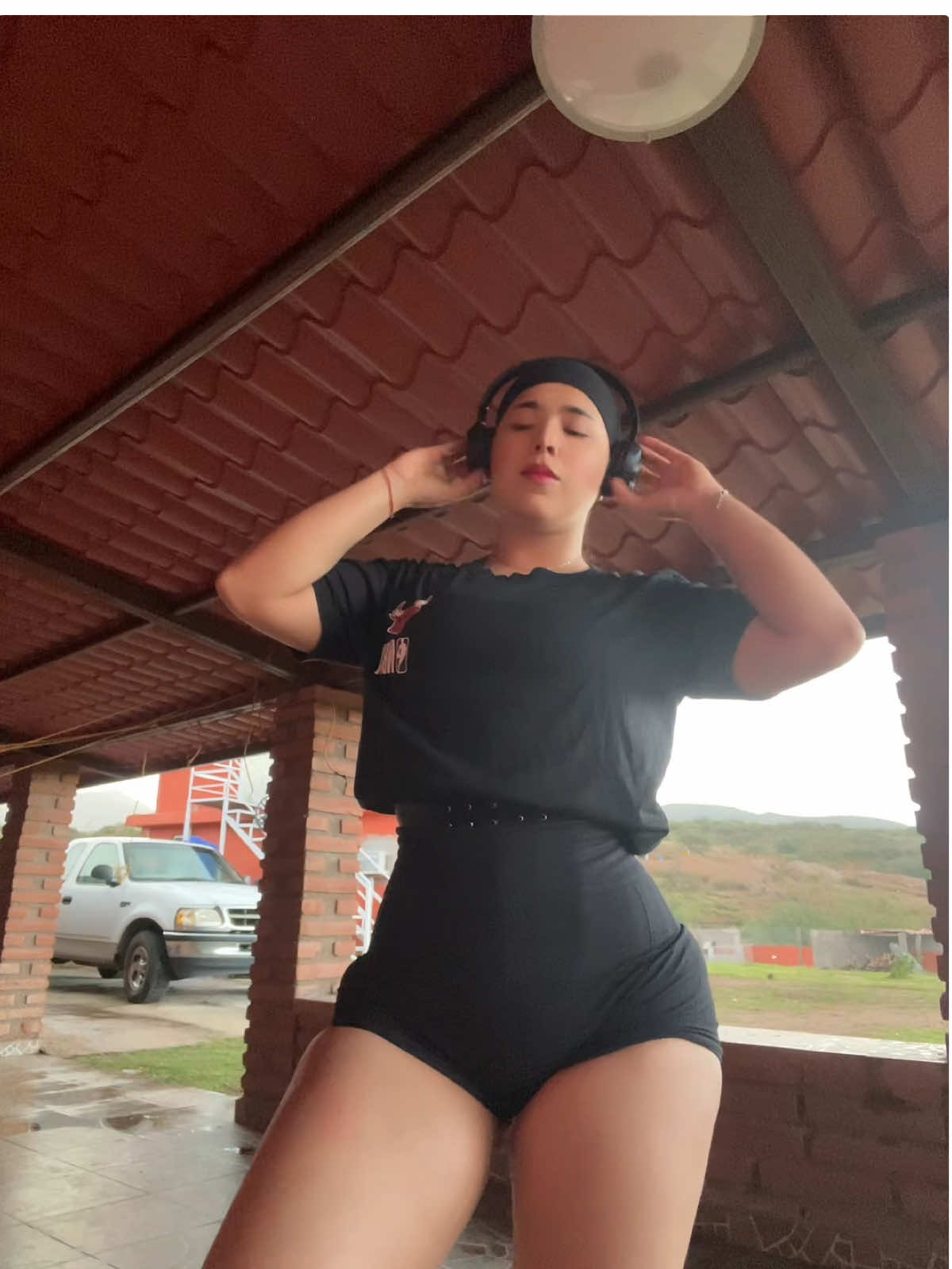 Que rico día para hacer ejercicio ⛈️#fyp 