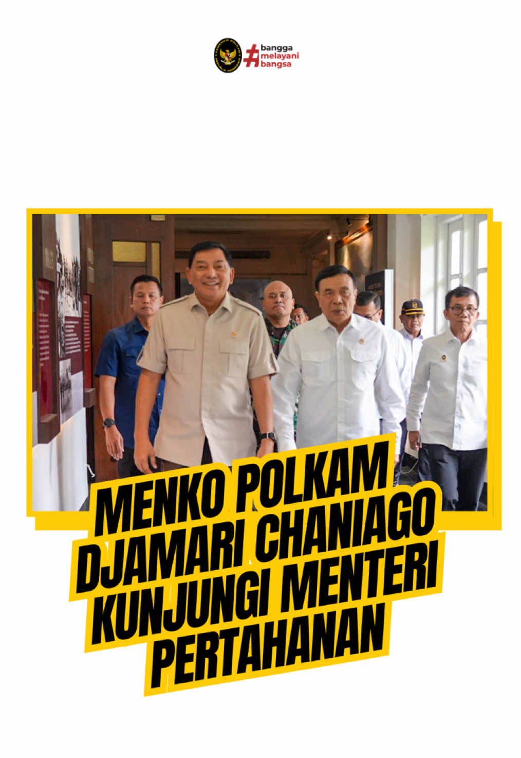Hari pertama setelah dilantik, Menko Polkam Djamari Chaniago memulai dengan melakukan kunjungan ke Menteri Pertahanan. Dengan kerja sama yang solid antar kementerian dan lembaga, kita meyakini bahwa stabilitas nasional dapat terus terjaga. #KemenkoPolkam #MenkoPolkam