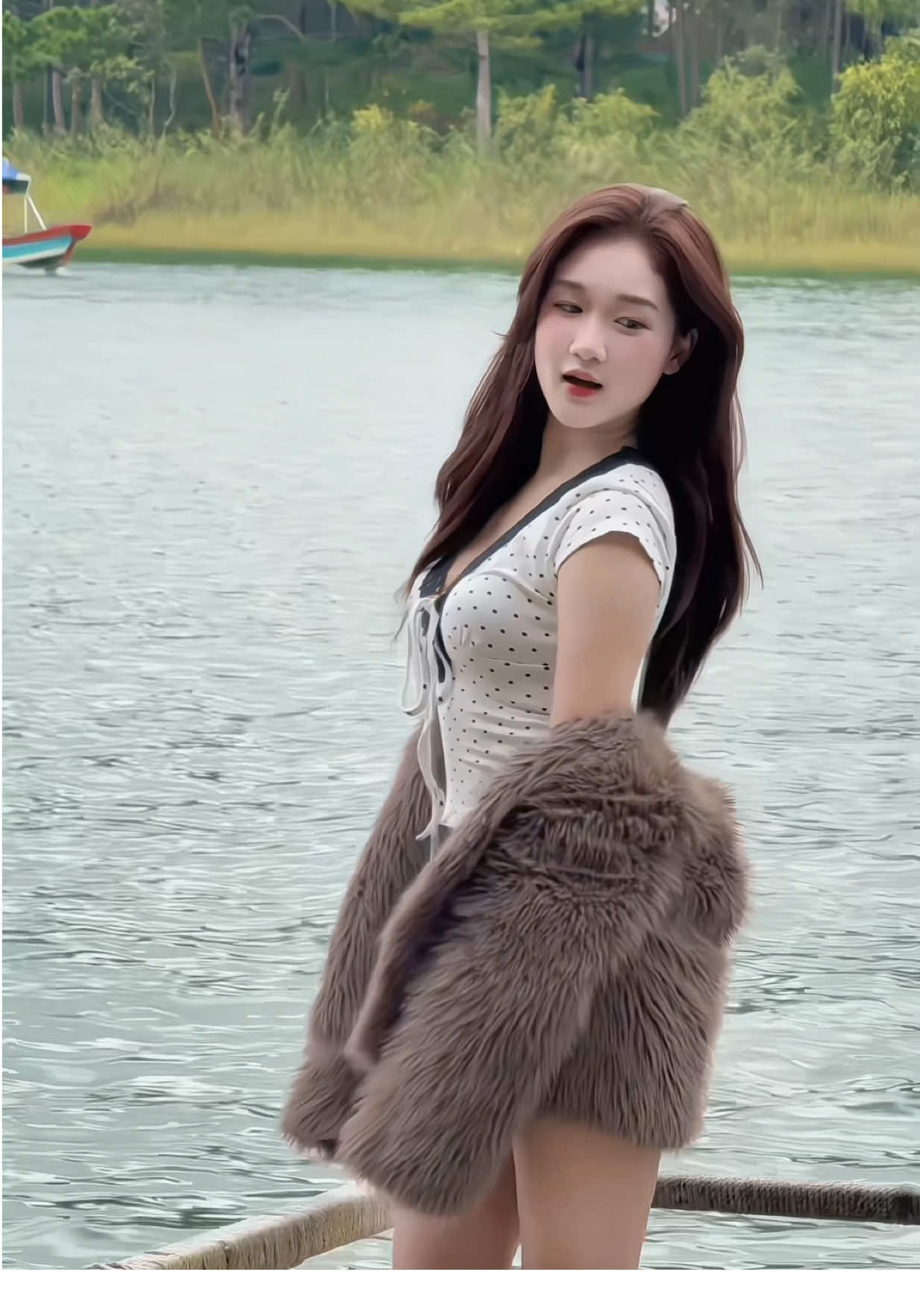 ước chi có tiền chuyển lên Đà Lạt ở lun :))  