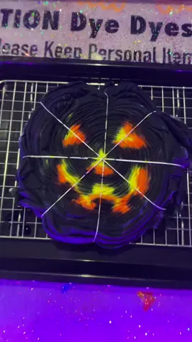 Jack O’ Lantern 🎃 Tie Dye X Candycorn w/ results What should I do next?! #halloween #fyp #pumpkin #pumpkinspice #trickortreat 