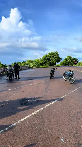 Nge nối đội này mạnh mà mạnh ai nấy chạy 🤭#xhuongtiktok #65touring❤️ 