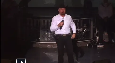 The #contractor is here! 😂 #ClayCooper #ClayCoopersCountryExpress #ClayCooperTheatre #Branson  