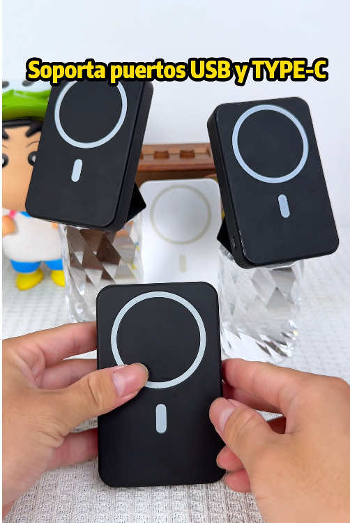 ¡Ei cargador portátil magnético más iPhones 📱 👇#powerbank #fyp ##iphone #tiktokshoprestock #now 