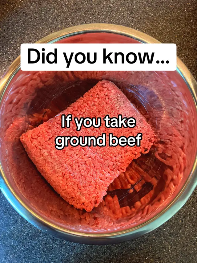 Colorful bell peppers packed with a hearty mix of ground beef, rice, and Italian herbs, then simmered low and slow in a rich tomato sauce.  👉🏻 Recipe: 	•	6 bell peppers (any color), tops cut off and seeds removed 	•	2 lbs ground beef 	•	1 cup uncooked white rice 	•	1 medium onion, finely chopped (I omitted because my kids don’t like it) 	•	tbsp minced garlic 	•	 2 tbsps Italian seasoning 	•	salt & pepper to taste 	•	3 cups tomato marinara sauce (jarred or homemade) 	•	1 cup shredded mozzarella (for topping at the end) ✔️ Instructions: 	1.	Prepare the peppers: Wash, slice off the tops, and remove seeds/membranes. 	2.	Mix the filling: In a large bowl, combine ground beef, rice, onion, garlic, salt, pepper, Italian seasoning, and 1/2 cup of the tomato sauce  	3.	Stuff the peppers: Fill each bell pepper with the meat and rice mixture, packing it firmly. Place upright in the slow cooker. 	4.	Add more sauce: Pour marinara sauce over the peppers so they’re covered on top and surrounded at the bottom. 	5.	Cook: Cover and cook on Low 6 hours or High 3 hours, until peppers are tender and filling is fully cooked. 	6.	Finish with cheese: About 10 minutes before serving, sprinkle mozzarella over the peppers, cover again, and let melt.