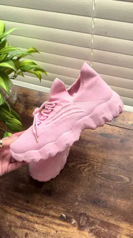 Women’s pink sneakers 💓 (so comfortable) - #womensshoes #shoes #womenssneakers #fyp #foryoupage 