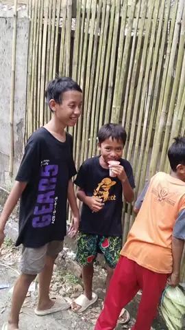 #DUDA ARABAN VERSION Penjual kerupuk keliling#Sorotan#Pengikut Semua orang#fyppppppppppppppppppppppp#rohmat melehoy