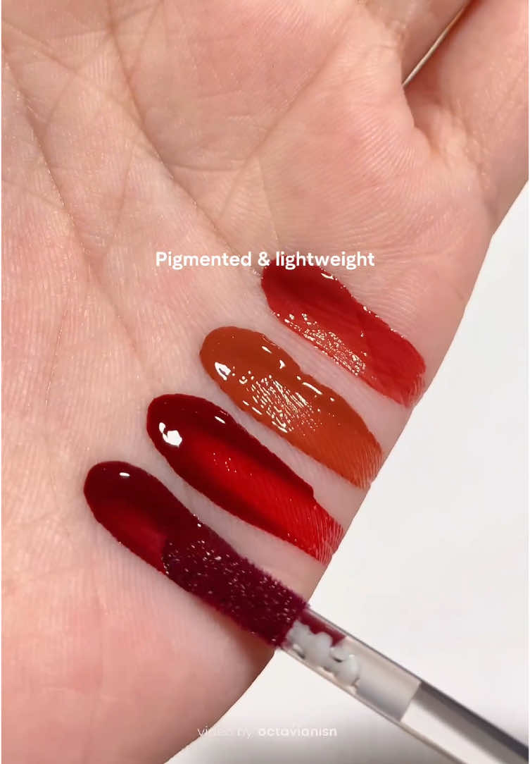 akhirnya nemu liptint yang bener bener nge cover bibir?! 😫👉🏻 skrng cuma 40ribuan aja! 💄💋 #glxssybeaute #honeysilkgloss #soufflesatinstain #liptint #lipgloss #localbrand #liptintviral #lipswatch #trend