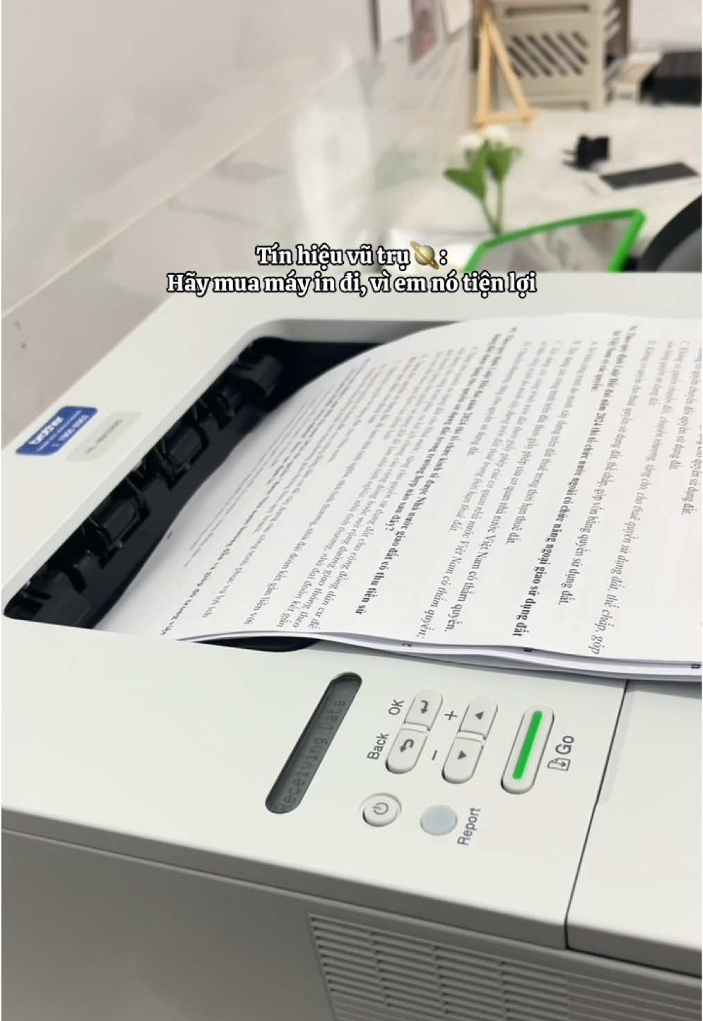 Máy in laser đơn sắc Brother, tốc độ in nhanh 34 trang/phút, tiết kiệm mực, có chế độ in  2 mặt tự động, kết nối usb. In hình ảnh và văn bản rõ nét với độ phân giải 1200 x 1200 dpi. Chế độ bảo hành lên đến 24 tháng. Máy in sản xuất theo công nghệ  nhật Bản bền chắc và g.ía siêu tiết kiệm ##mayinlaser##mayinbrother2100d##mayinbrother