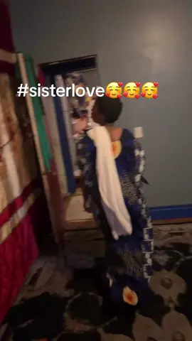 #sisters #loveyou #fypシ she just wanted to show her love for her sister🥹