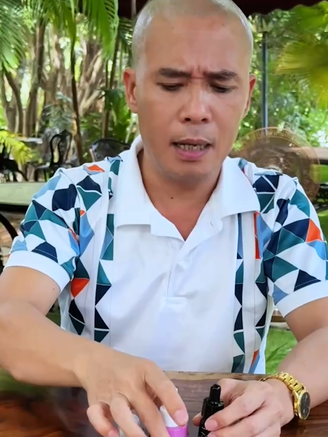 Là phụ nữ, đừng xin đẹp. Hãy quyết định mình phải đẹp. #lamdepmoingay #phunu #tranducquang