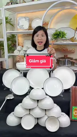Trả lời @hangxinhtuoi68 Bộ bát đĩa gốm sứ cao cấp viền đen sang trọng, với 21 chi tiết đầy đủ công năng, tặng đũa và vá múc canh, thiết kế sang trọng tinh tế #hangxinhtuoi #bobatdia21mon 