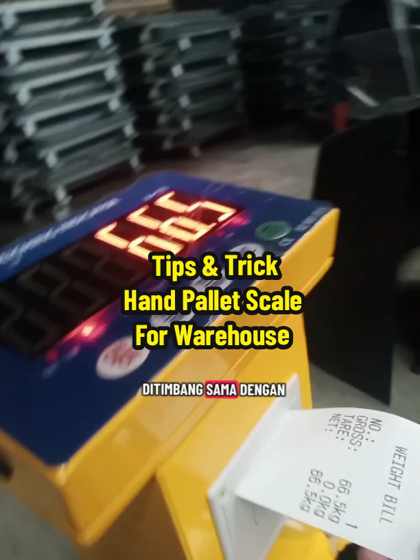 Tips & Trick Mastering The Hand Pallet With Scale  #tipsntricks  #handpallet  #handpalletscale  #reachtruck  #forklift  #warehouse  #forkliftdriver  #warehouselife  #specialistgudang 