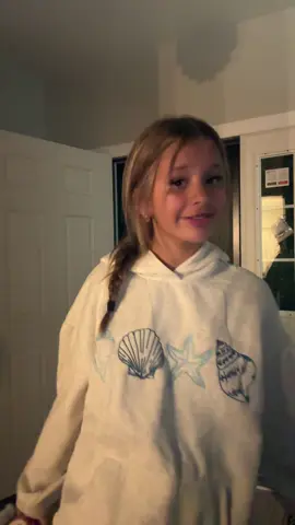 obsessed with this hoodie
