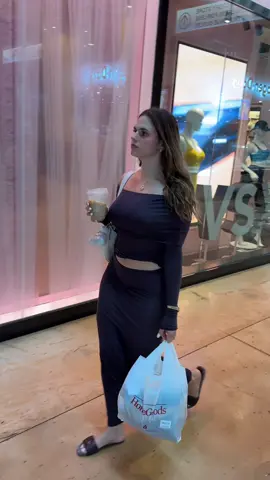 Doing some shopping 😇