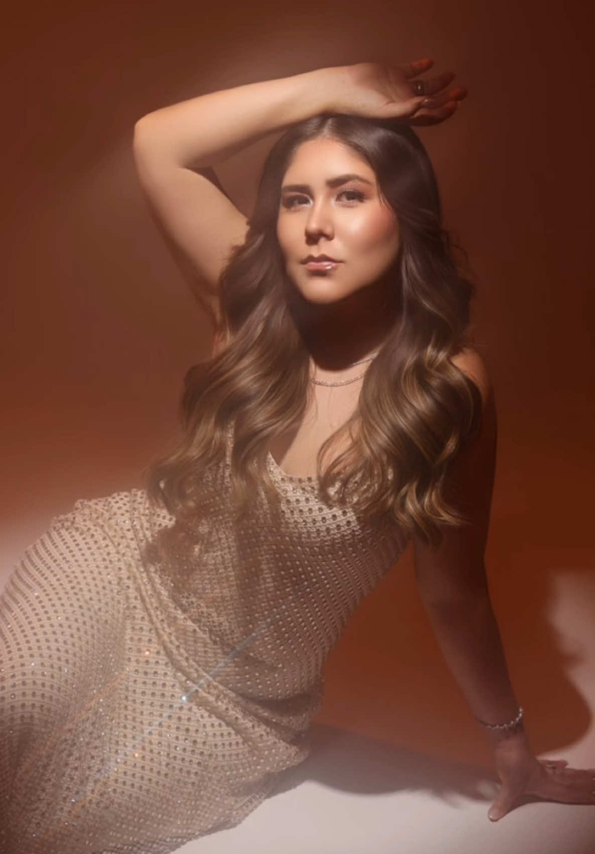 Esto no es IA, mi mejor recomendación es váyanse y háganse una sesión de fotos, plasmen esa imagen de ustedes que les encanta, nunca volverán a ser más jóvenes que hoy, más seguras y poderosas si, por eso creen recuerdos. 🫶🏼✨ #photography #photoshoot #moda #tendencias #fashioninspo 