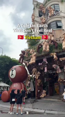 POV: Chilling at one of the dreamiest cafés in Saigon, where the space feels like it’s out of this world ✨☕ 📍 Noong Oi 283/2 Linh Dong, Linh Dong Ward, Thu Duc City #saigoncafe #hochiminhcity  #vietnamcoffe  #vietnamexpresstour  #vietnamtravel 