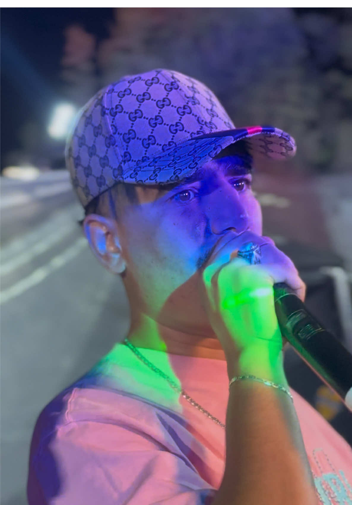 #لقيتها_في_لاري_تبكي_على_حبيبها_🥺❤️ #cheb_akram_parisien @🌟 Fateh Ach 🌟 🎹🇩🇿 