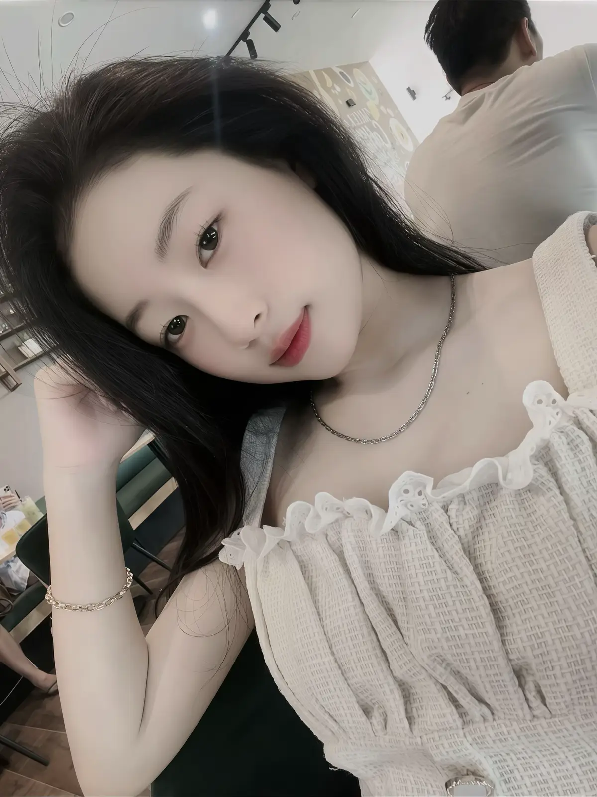 e buoc theo chong #xuhuongtiktok #xhh #abcxyz 