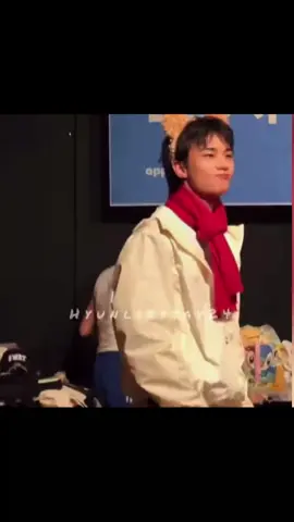 So we're both crying now. #fyppppppppppppppppppppppp #skz #hyunlixedit #hyunlix #stay 