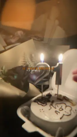 #CapCut Có bánh có nến , có em của tuổi 22 🩷🎂#x #xu #sinhnhat #thang9 