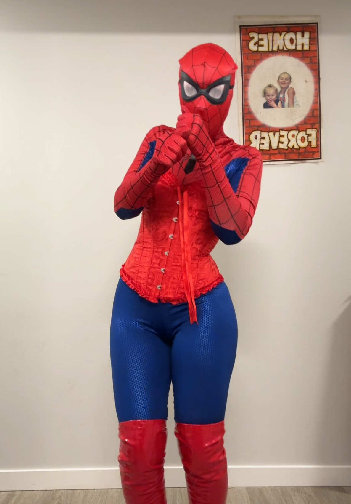 Coming through #spideycosplay #spiderman #fypシ #baddies 