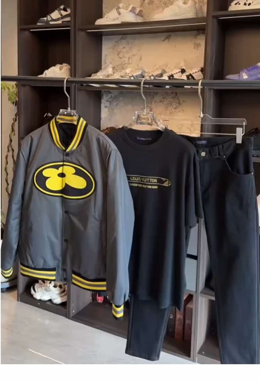 New style 🤩🔥🔥#menoutfit#autumnfashion#luxuryclothing#jacketformen#OOTD 