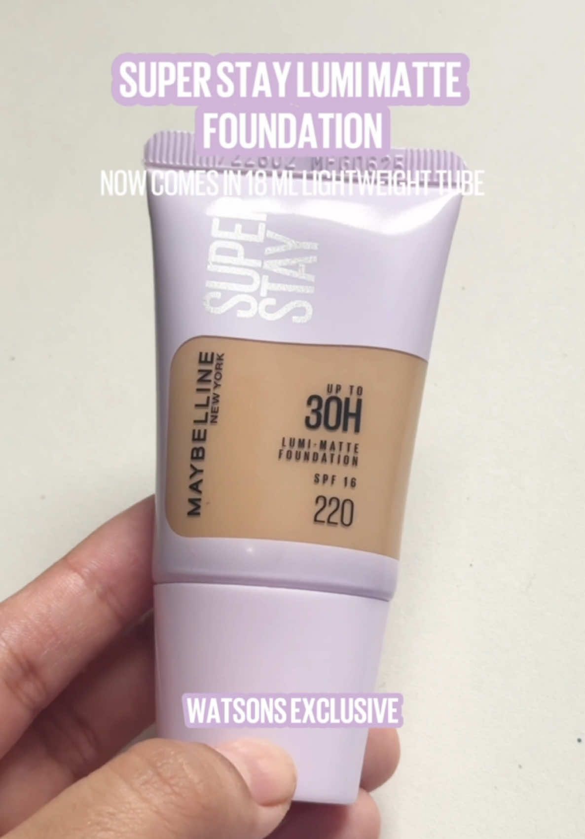 ✨ One squeeze away from a flawless base 😮 Superstay Lumi Matte now comes in an 18ml tube for only ₱399, Watsons exclusive! #MaybellinePH #MnySocialCrew #SuperstayLumiMattePH #LumiMatteGlow 