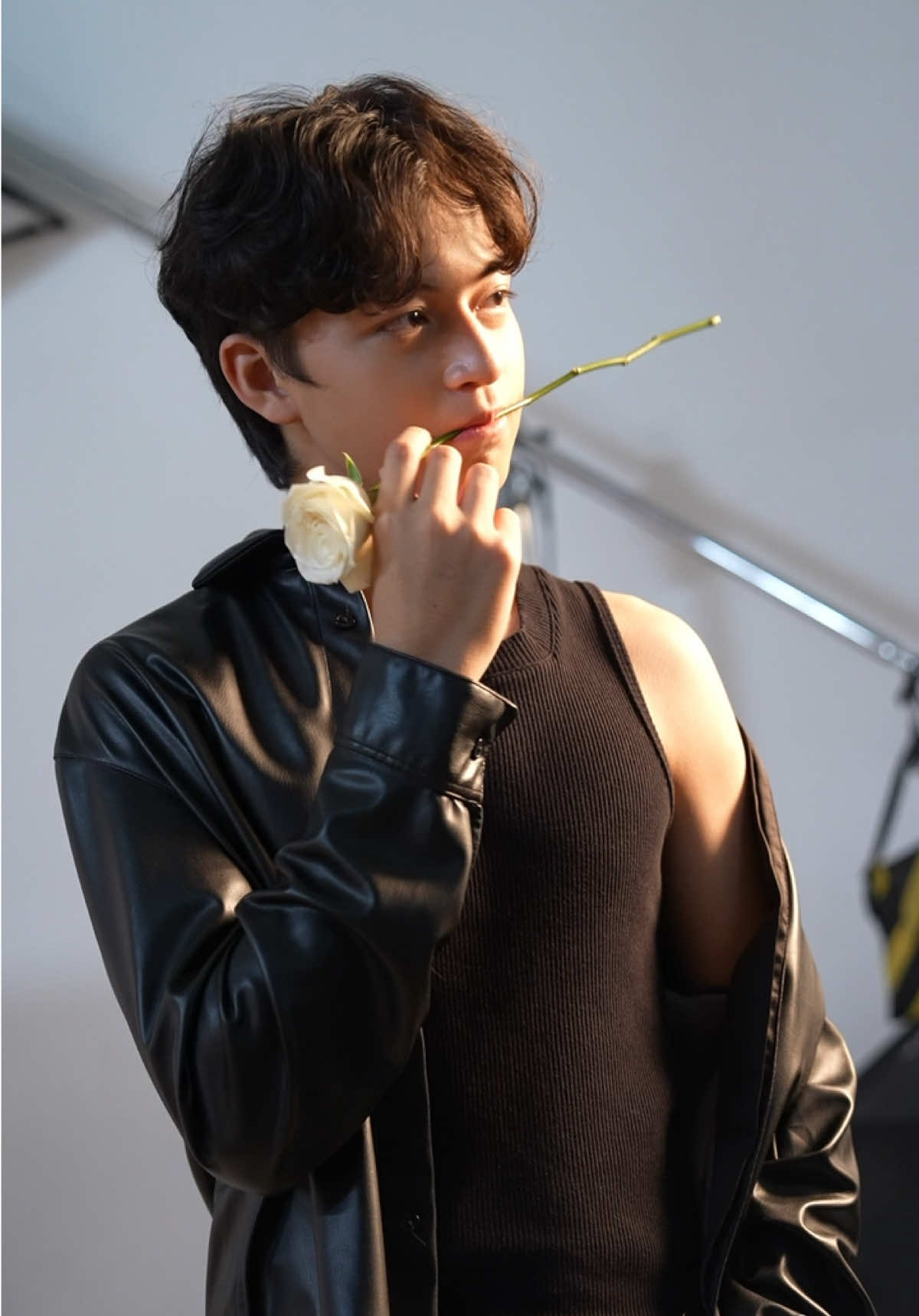 Pesona mas Rakha ini namanya🌹 #TiktokShopOOTD #JinisoEntertainment #Jiniso #DijaminCUAN  #fyp 