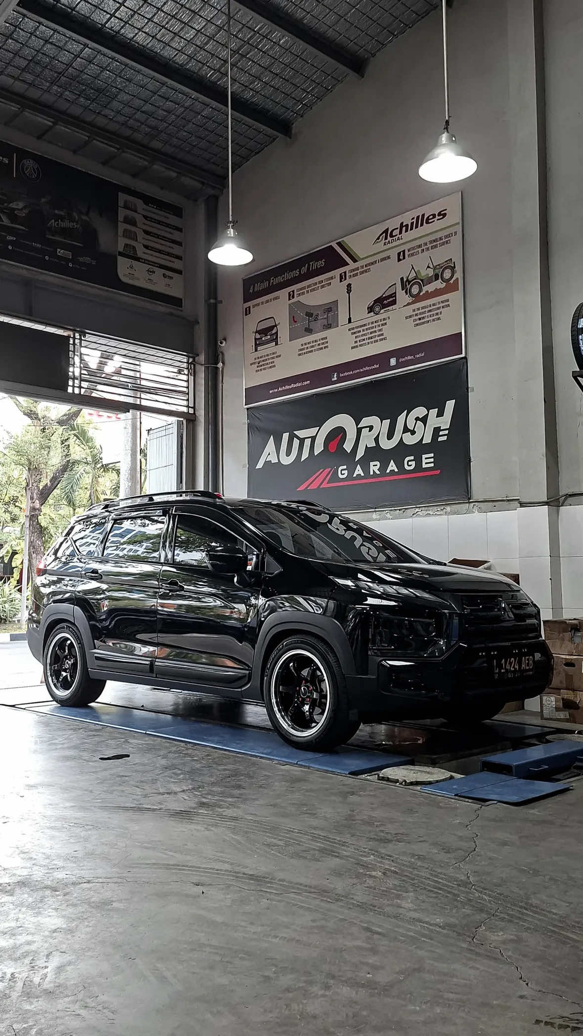 SOLD OUT @profender.indonesia coilover drift series + advan RG-D2 + michelin primacy 5 for XPANDER CROSS #autorushpeople 😍🙏 follow instagram: @autorush.wheels  @autorushwheels_2nd  come visit us: 📍no, Jl. Adityawarman No.74, Sawunggaling, Kec. Wonokromo, Kota SBY, Jawa Timur 60242, Indonesia #autorushxpander #jualvelg #fyp  #coiloverprofender                     