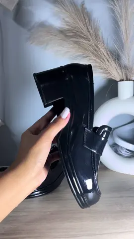 Super good quality!  #shutablackshoes #blackshoeswithheels #fyppppppppppppppppppppppp 