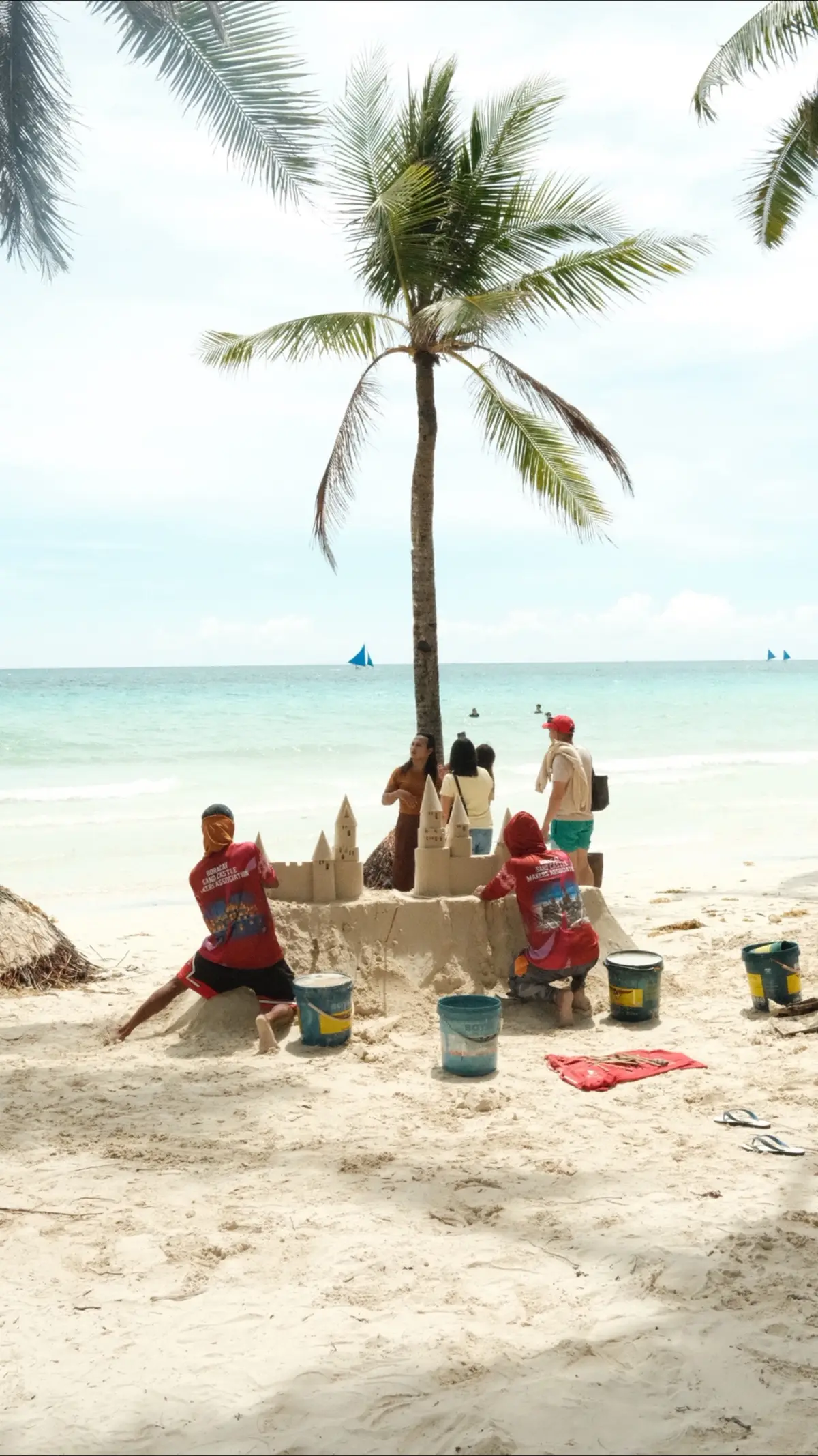 No worries, just shore things. 🐚 #beachtherapy #fujifilm 