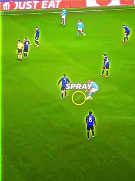 Haaland moment of respect 🥰 #football #Soccer #respect #viral #footballmoments 