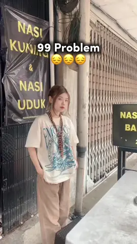 Gak semuanya tentang uang, kadang perlu makan juga gais🙃🙃🙃🥰 #nasikuningbabeh24jam #bogor #fyp #suryakencanabogor #CapCut 