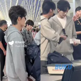 เจียงเหิงดูแลเพ่ยดีมาก #oceanjiang #lipeien #qiudingjie #eliothuang #CapCut 