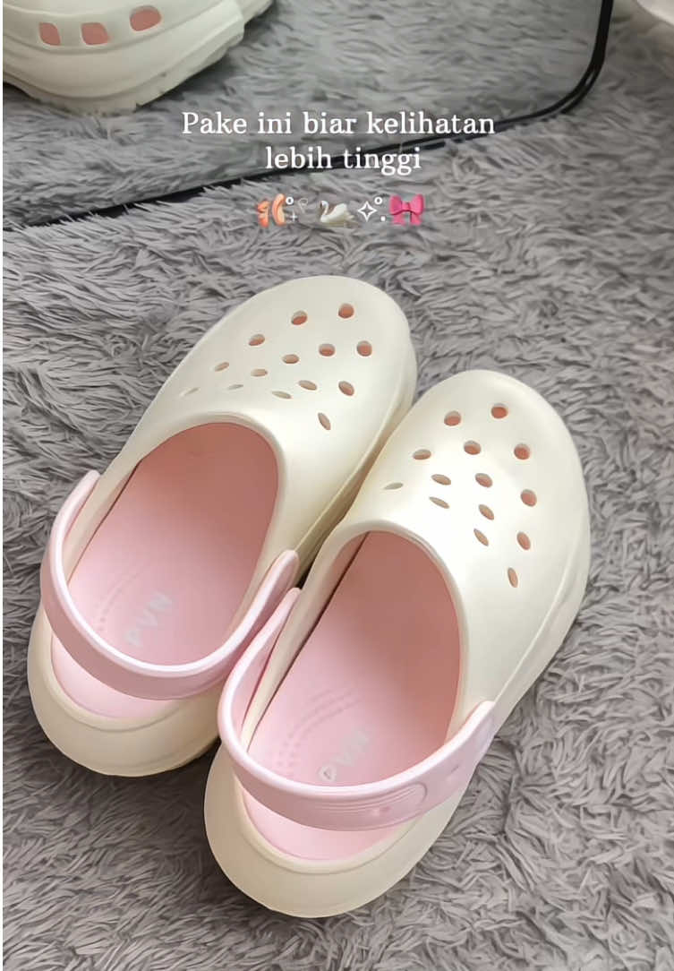 #pvn #crocs 