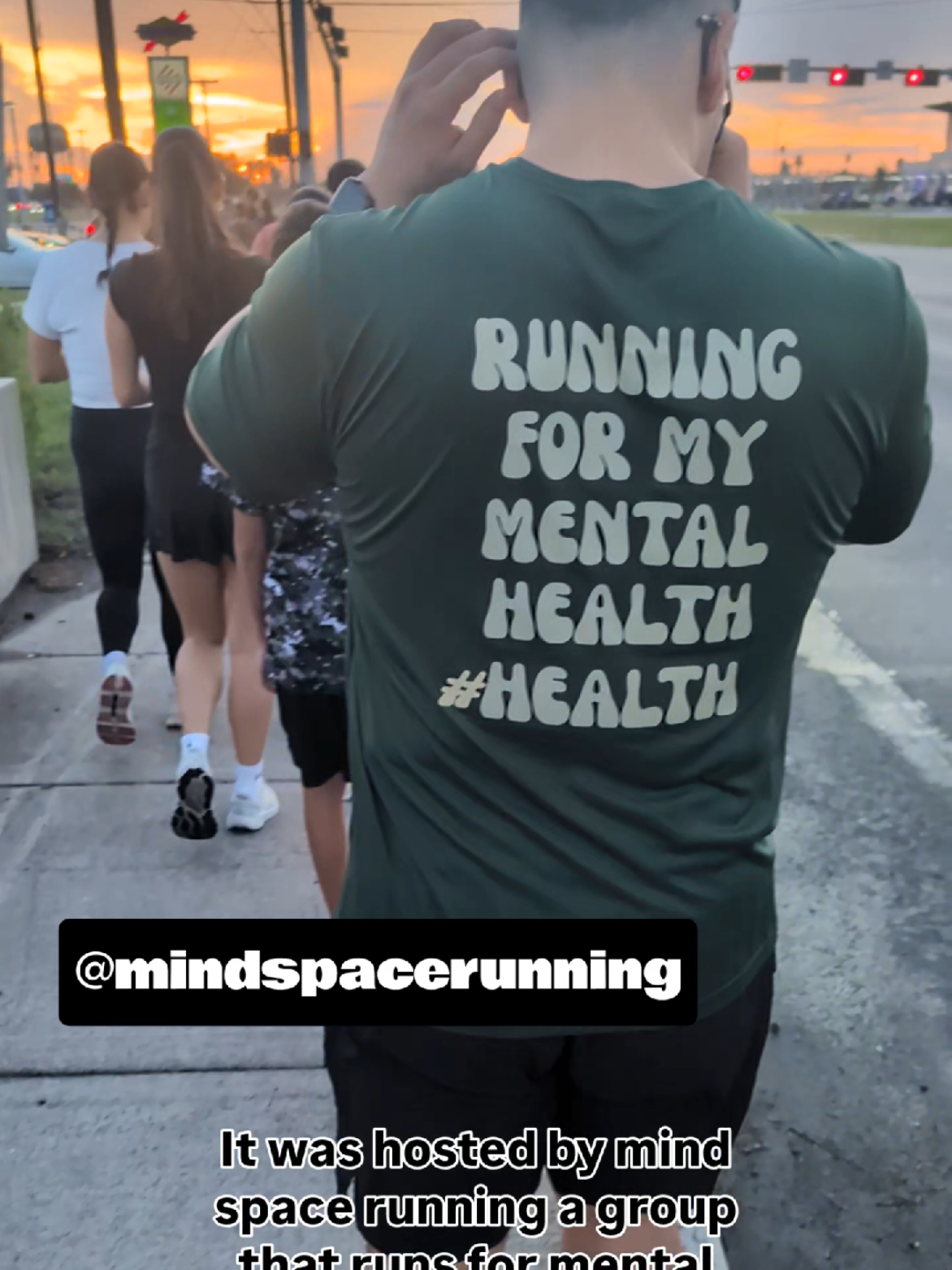 Fun run with @mindspacerunning first time at a run club. I always run alone so this was a new and refreshing experience. I'm glad I went.  #runclub #runtok #MentalHealth #sunset #Running