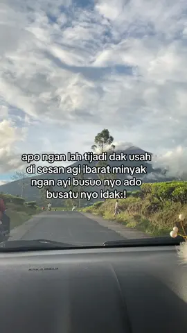 kiro jadi pelampiasan tilalu ati kyo itu😇#viralkerincitiktok #kayuarokerinci #gunungtujuhkerinci #lagusedihkerinci 