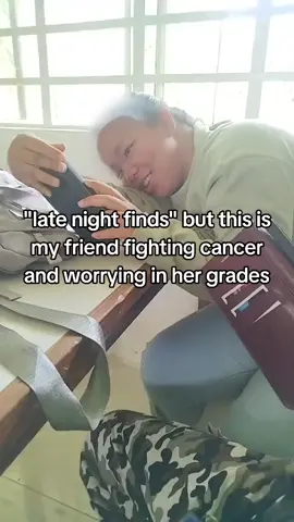 😭