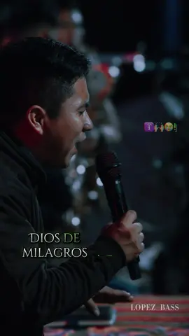 Dios De Milagros🙌🏼😭🛐#waynerrodriguez🎤🎼🙌😥 #alabanzas_cristianas🎶❤️ #dalelikeycomparte🤩🤩🤩 #viralvideos 