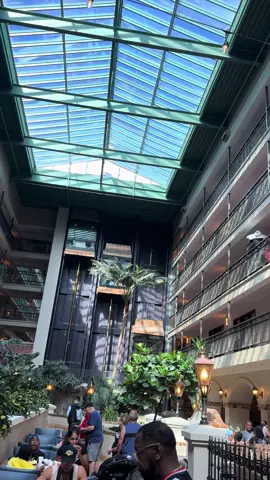 Embassy suite, hotel LAX