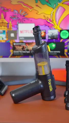 A smart vacuum cleaner, but more than just a vacuum cleaner, meet the Fanttik V10 mix!#fanttik #carvacuum #tools #homeimprovement #CleanTok #vacuumcleaner #PC #carcleaning #cleaner#vacuum 