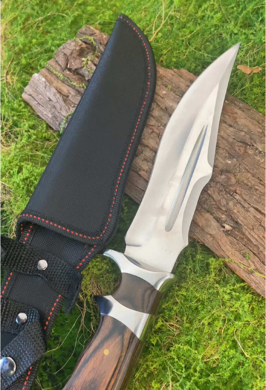 #TikTokShopRestock #PortableMultiFunctionCampingKnife #Outdoors #survivalskills 