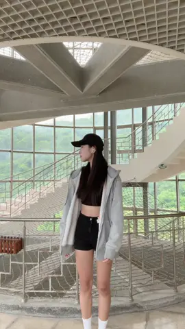 偷感很重🥹#fyp 