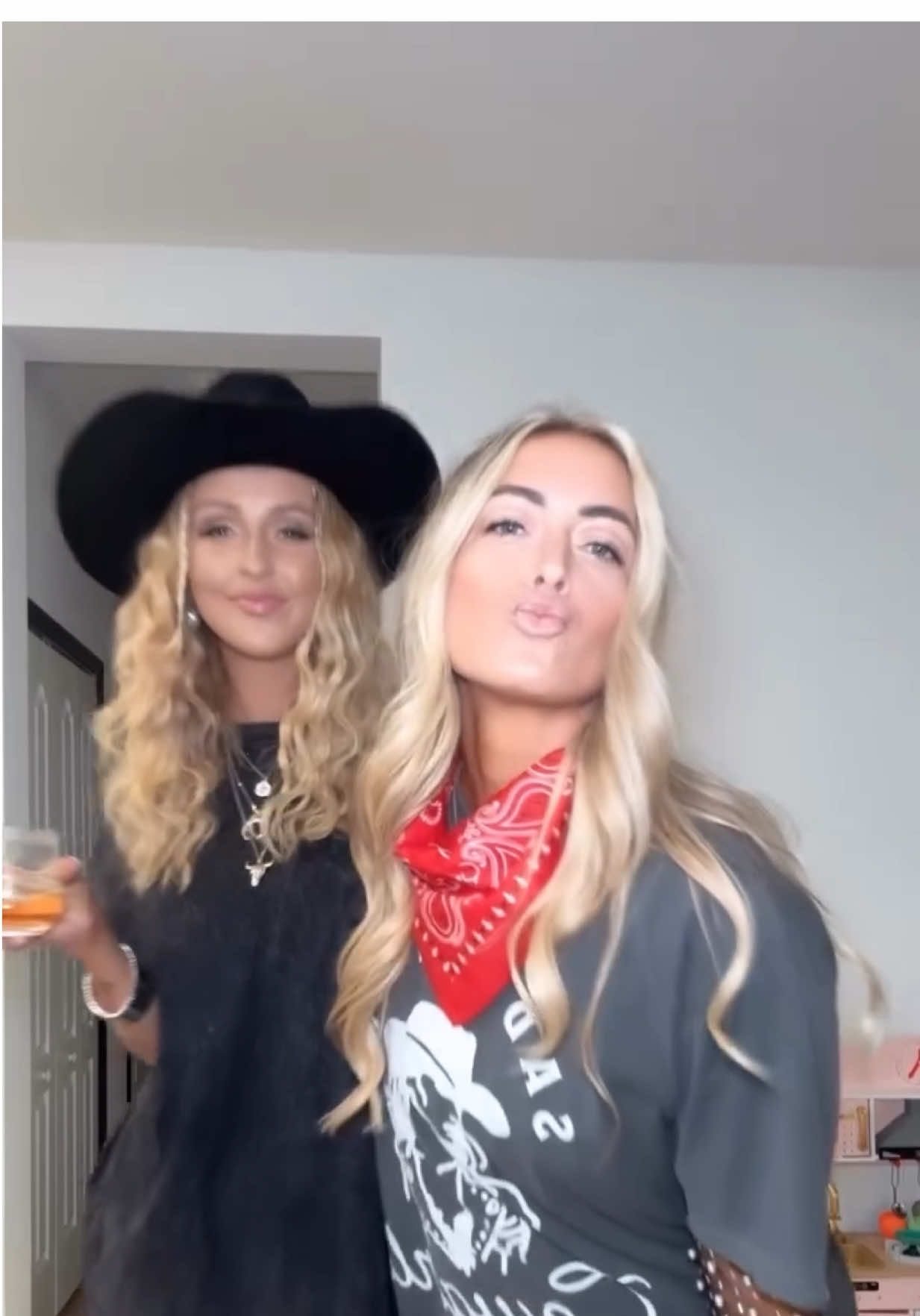 Proof we still got it…(once a quarter)🤠🤪 @Summer Trent Garcia  #momlife #momsnightout