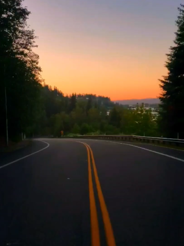 sunsets🌄 #nature #views #sunset #fyp #jesuslovesyou 