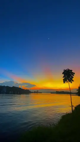 sentani dan sunset nya☝🏾❤️ #jayapura #sentani #sentani_jayapura_papua #fyppppppppppppppppppppppp #foryourpage  