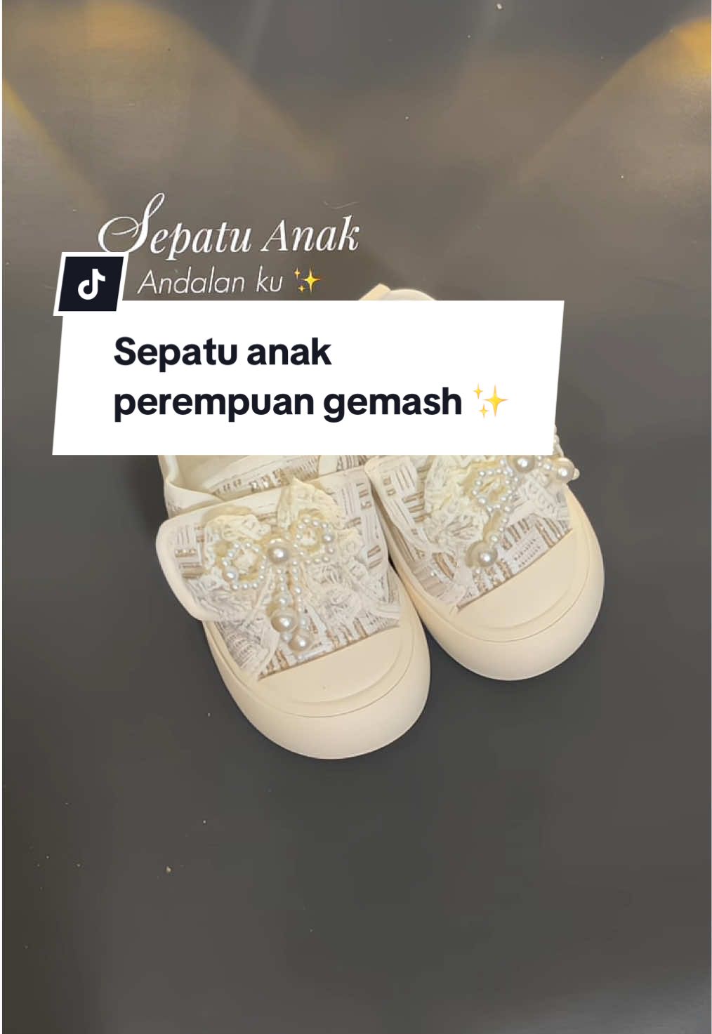 Sepatu anak perempuan selalu lucu-lucu 🥹✨ gemes banget, nyaman dan warnanya netral. Sepatu anak perempuan yang gemas dan mewah #sepatuanak #sepatuanakperempuan #sepatuanakcewek 