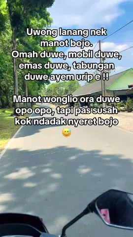 Nek susah ki mbok ya nyeret sek nyusahi. Ojo malah bojo sek diseret kon nulungi 😅