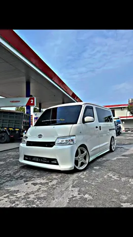 Kerja oke ngopi oke 