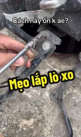 Cách lắp lò xo chân chống nhanh trong nốt nhạc mà k bị xước #meohay#suaxe#xuhuong#huongdan#viỉal 
